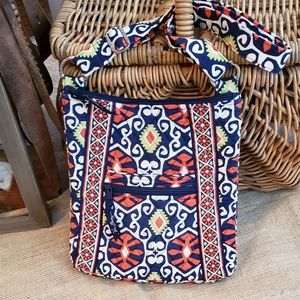 Vera Bradley Hipster in Sun Valley